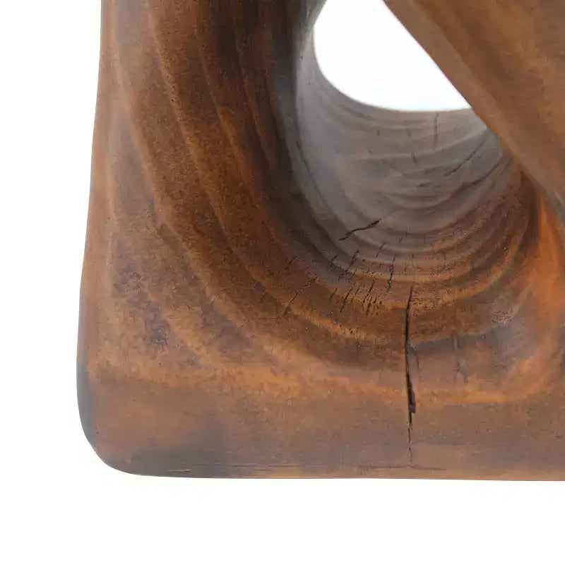 Table d'appoint d'extérieur en béton léger torsadée avec texture grain de bois