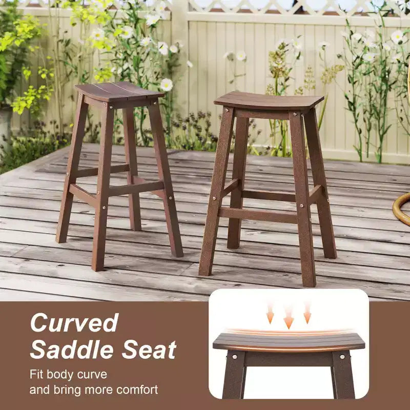 Tabouret de bar de patio avec siège incurvé et repose-pieds