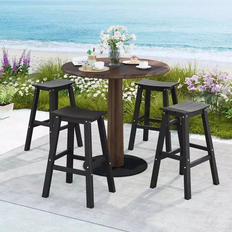 Tabouret de bar de patio avec siège incurvé et repose-pieds