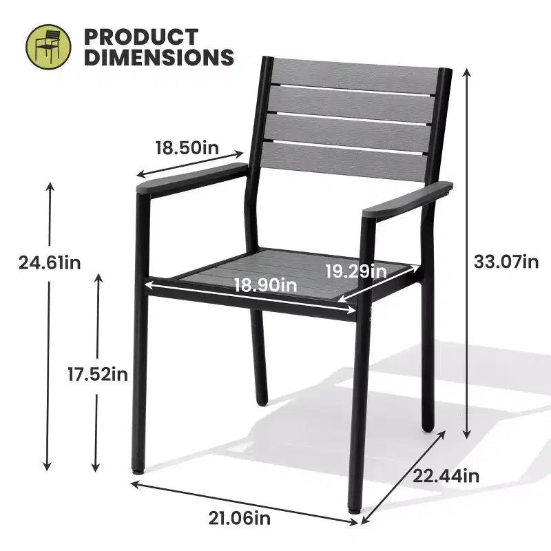 Chaise de salle à manger empilable d'extérieur avec accoudoirs, structure en aluminium et finition aspect bois.